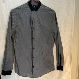 Black and white unique button down